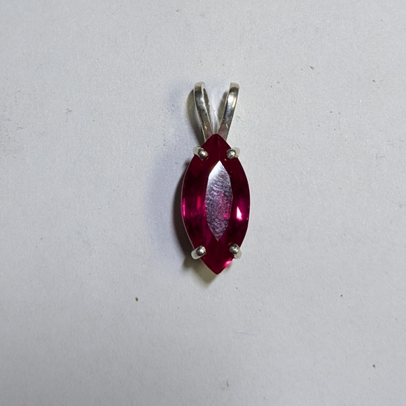 HUGE synthetic ruby pendant in sterling silver - Picture 2 of 4